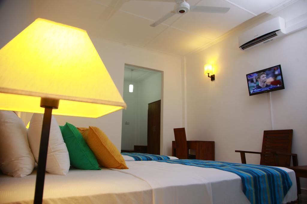 Samwill Holiday Resort Катарагама Экстерьер фото