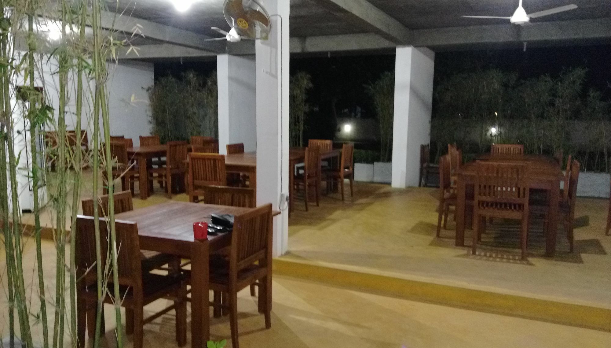 Samwill Holiday Resort Катарагама Экстерьер фото